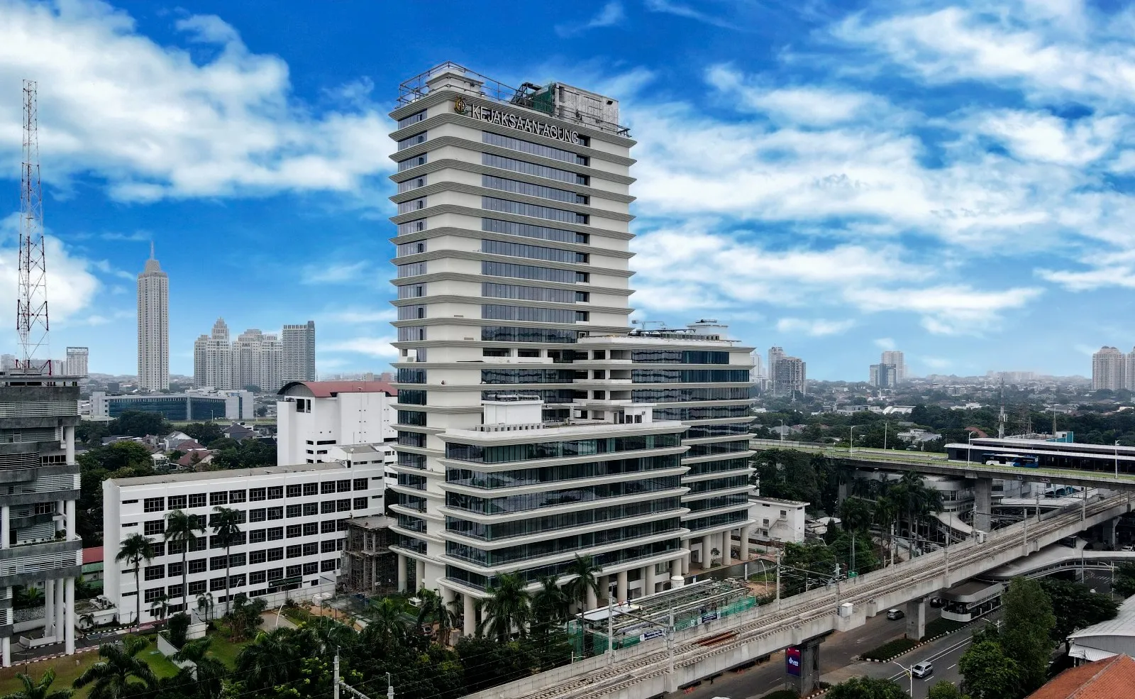 Kejagung Periksa Managing Director Foster Oil dan ASN Pemkot Sebagai Saksi Perkara KSO PT Pertamina-Perseroda Bekasi
