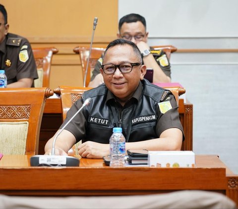 Arus informasi di era digital mengalir deras di berbagai platform. Itulah yang disadari Kepala Pusat Penerangan Hukum Kejaksaan Agung, Dr Ketut Sumedana, yang menekankan peran penting kehumasan sebagai etalase lembaga yang dilihat masyarakat dan media.