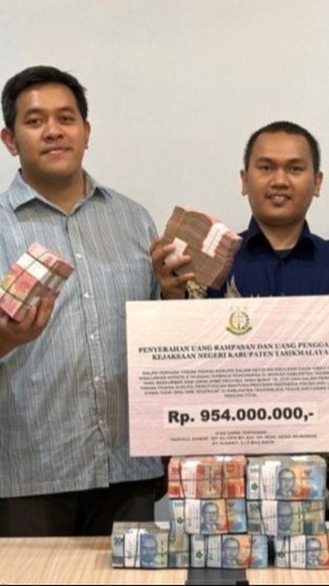 Kejari Kab Tasikmalaya serahkan uang rampasan dan uang pengganti perkara Tipikor ke kas negara
