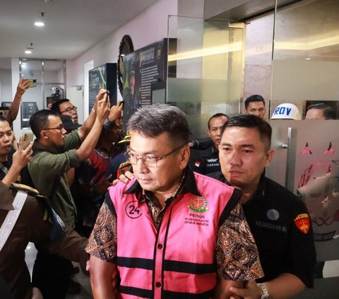 Kejagung Periksa Dua Saksi Terkait Perkara Impor Gula