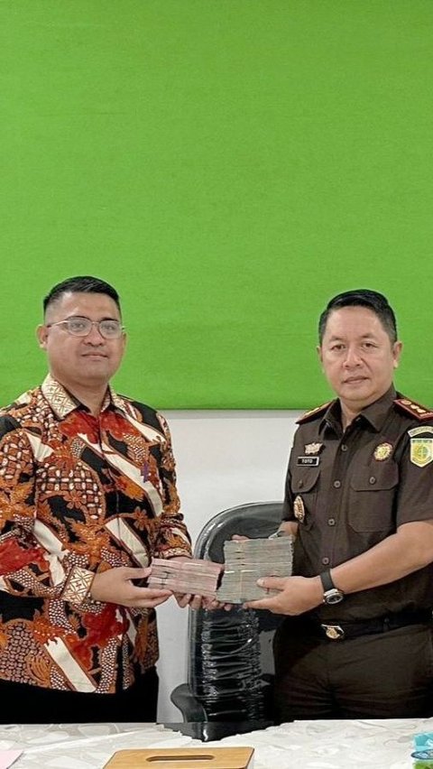 Perbuatan dua tersangka YR dan YN mengakibatkan kerugian keuangan negara sebesar kurang lebih Rp800 juta.