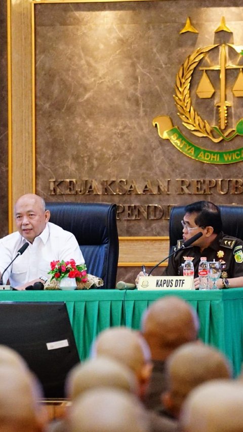 Wakil Jaksa Agung Feri Wibisono Pendidikan dan Pelatihan Pembentukan Jaksa Angkatan LXXXI Gelombang II Tahun 2024