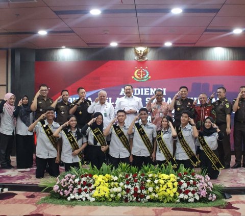 Terima Duta Pelajar Sadar Hukum Kaltim Tahun 2024, Jaksa Agung Berharap Edukasi Hukum Sejak Dini Makin Berkembang