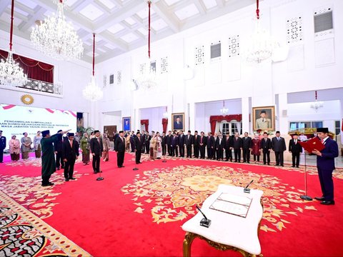 Jokowi Lantik 9 Anggota Komisi Kejaksaan RI, Ini Daftarnya