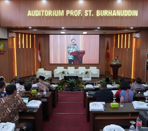 Jaksa Agung ST Burhanuddin berikan keynote speech Seminar Nasional FH UNSOED.