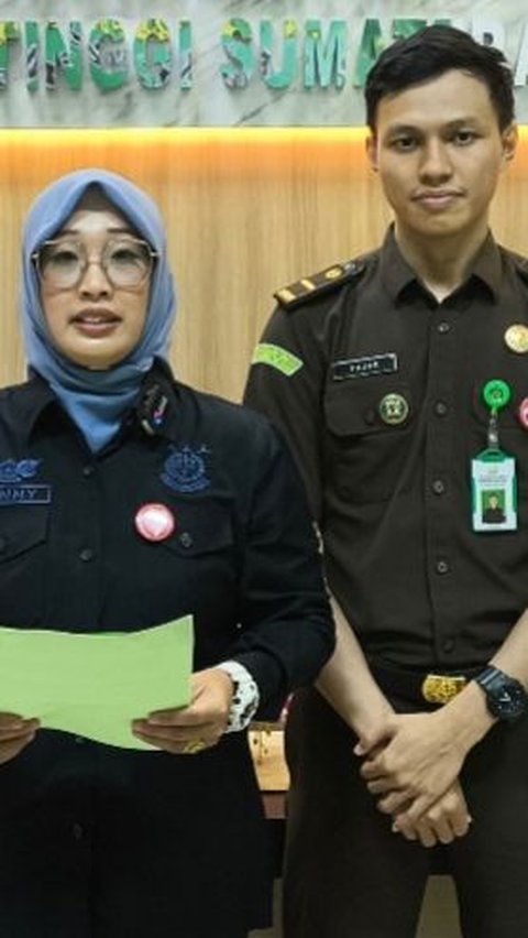 Tim Penyidik Bidang Tindak Pidana Khusus Kejaksaan Tinggi Sumatera Selatan menetapkan R sebagai tersangka baru terkait perkara dugaan tindak pidana korupsi Kegiatan Pembuatan dan Pengelolaan Jaringan/Instalasi Komunikasi dan Informasi Lokal Desa pada Dinas Pemberdayaan Masyarakat Desa (PMD) Kabupaten Musi Banyuasin tahun anggaran 2019 hingga 2023, Rabu 15 Mei 2024.