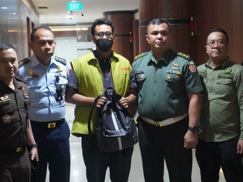 Kejagung Tahan Eks Relationship Manager BRI Tersangka Kredit Fiktif Rp 55 Miliar