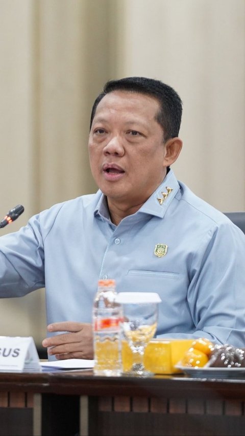 Jampidsus Febrie Adriansyah