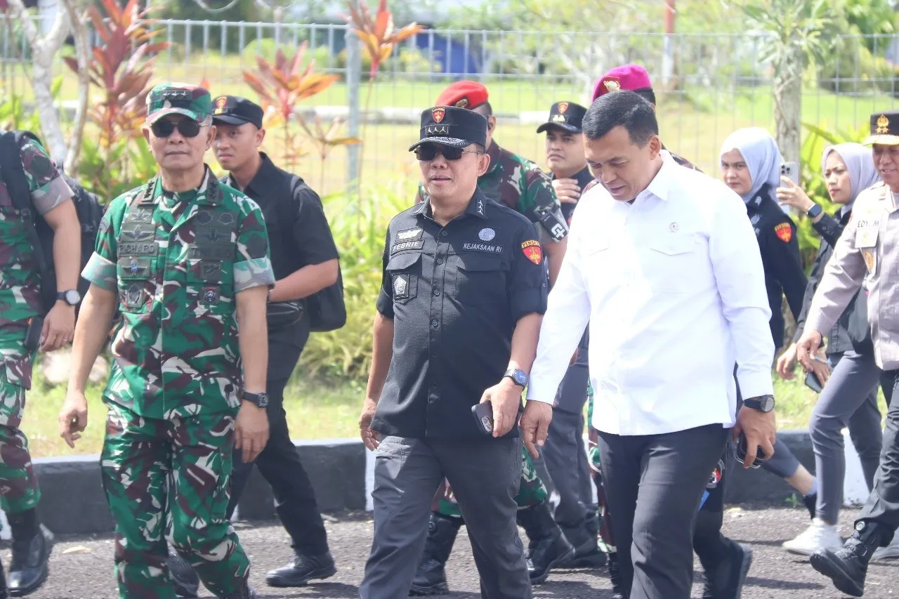 Kunker Lapangan ke Kepulauan Babel, Tim Satgas PKH Tinjau Smelter Sitaan dan Tertibkan Tambang Ilegal