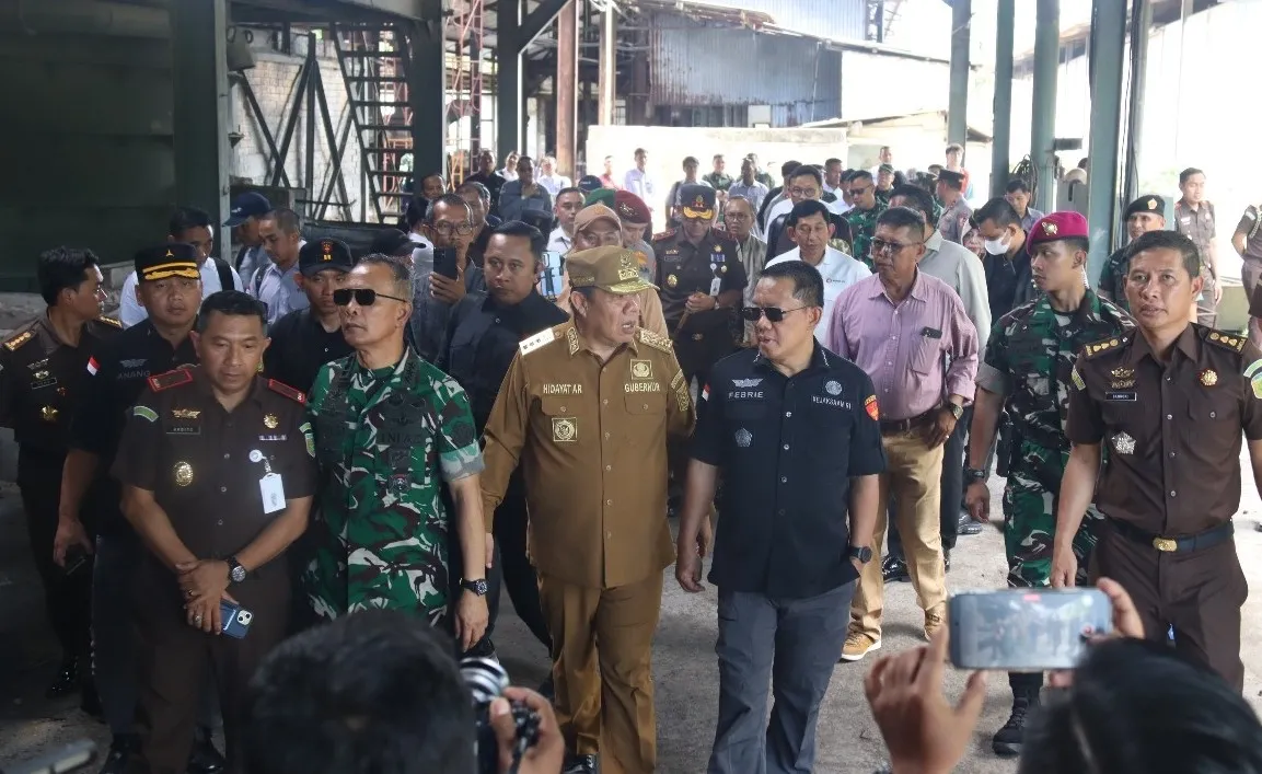 Kunker Lapangan ke Kepulauan Babel, Tim Satgas PKH Tinjau Smelter Sitaan dan Tertibkan Tambang Ilegal
