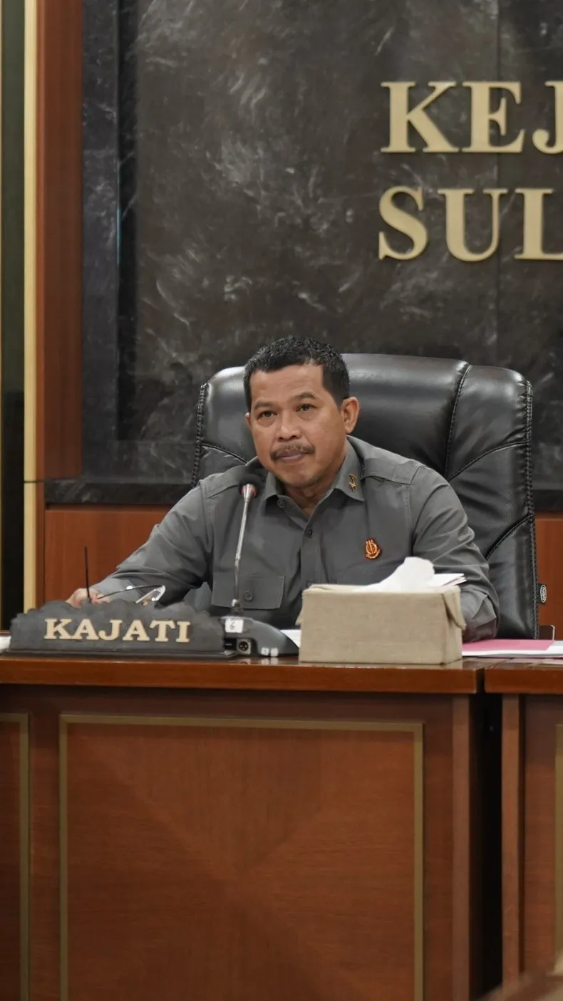 Kejati Sulsel Menyetujui Restorative Justice Perkara Pencuri Motor, Tersangka Jalani Sanksi Sosial Bersihkan Masjid