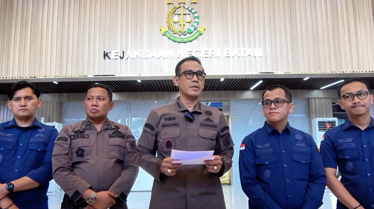 Kajari Batam, I Wayan Wiradarma, S.H., M.H dan jajarannya