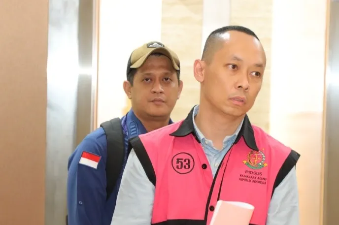 Tersangka MH saat ditahan penyidik JAM PIDSUS