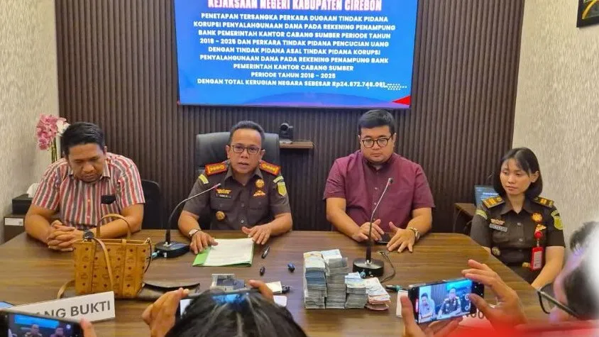 Kejari Kab Cirebon tetapkan mantan staf bank pemerintah sebagai tersangka perkara Tipikor dan TPPU
