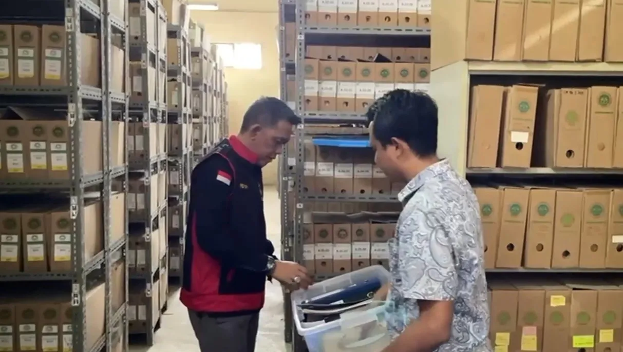 Penyidik Kejati Sumsel Geledah 3 Kantor Terkait Perkara Dugaan Korupsi Kegiatan Pendistribusian Semen