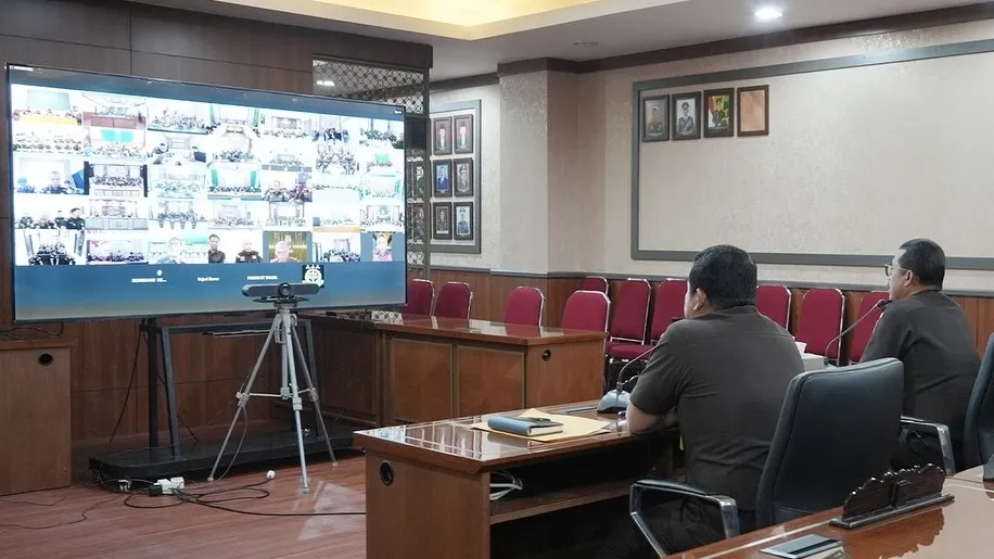 Pimpin Rapat Paripurna Perdana, Ini Target Program Kerja Kajati Sulsel Baru Dr Didik Farkhan Alisyahdi, S.H., M.H