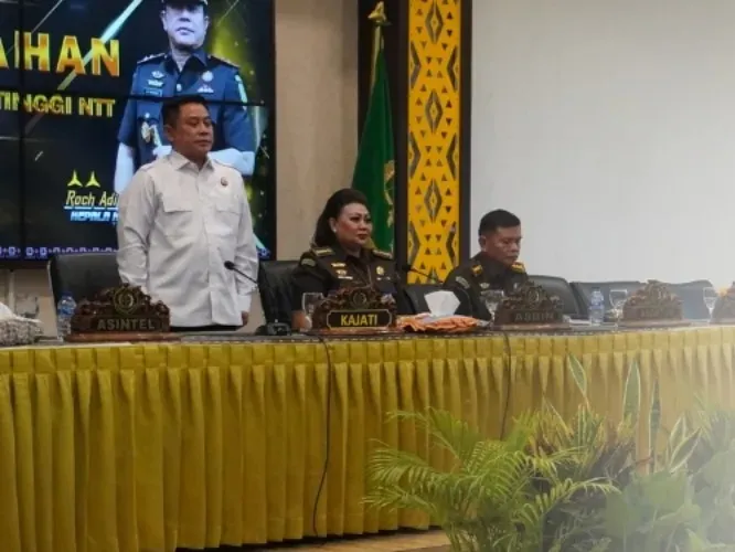 “Ke depan, ini juga bocoran, pembayaran remunerasi itu melalui e-kinerja. Pembayaran remunerasi tidak lagi memakai absensi, ingat itu,”