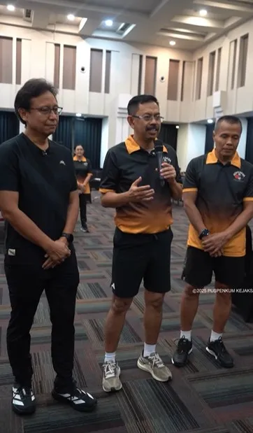 Video Pertandingan Persahabatan Tenis Meja ATTC Kejaksaan dan Kemkes: Menkes Puji Tubuh Ramping Para Jaksa Agung Muda