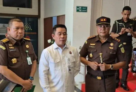 Tim Tabur Kejati NTT Tangkap Terpidana DPO Perkara Perlindungan Anak di Kalteng