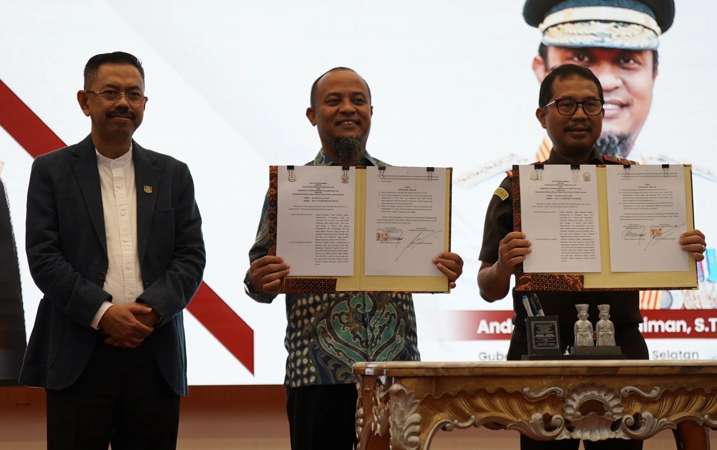 Disaksikan JAM-Pidum, Kejaksaan dan Pemda se-Sulsel Tandatangani MoU Penerapan Pidana Kerja Sosial Berdasarkan KUHP Baru