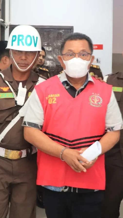 Kejari Kepulauan Tanimbar Tetapkan Mantan Bupati PF Sebagai Tersangka Perkara Dugaan Korupsi Penyertaan Modal BUMD