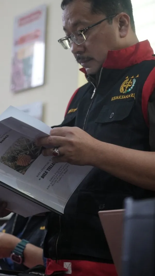 Kejati Sulsel Geledah 3 Kantor Terkait Dugaan Korupsi Pengadaan Bibit Nanas Rp60 Miliar