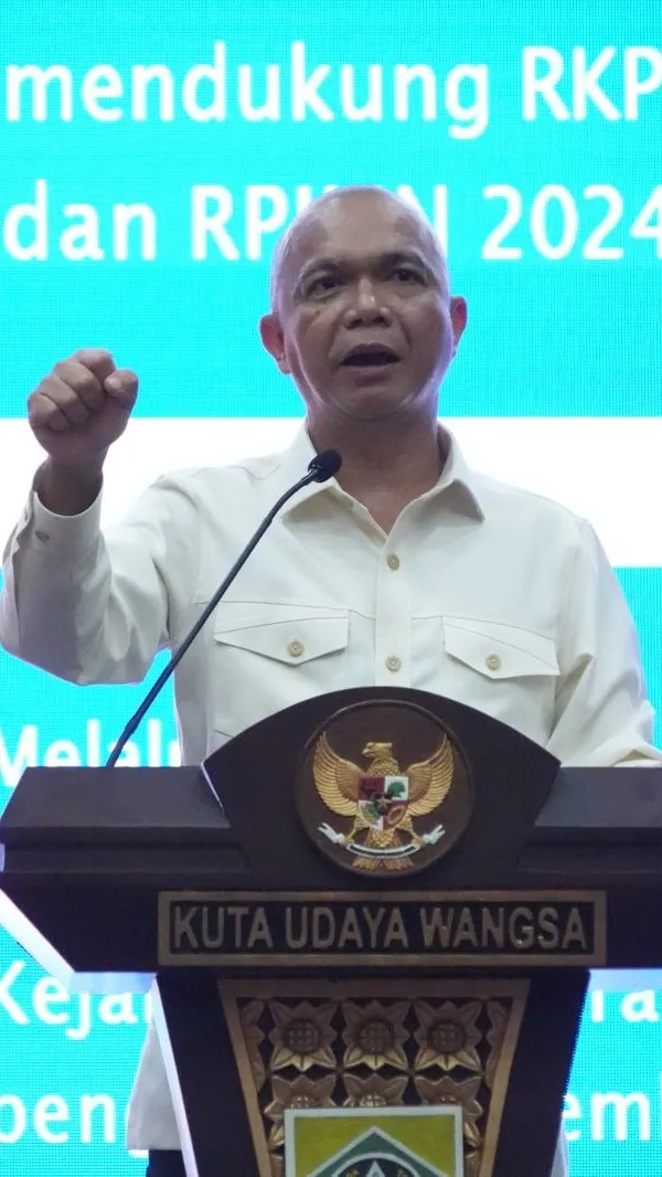 Jamintel Reda Manthovani melakukan sosialisasi Jaga Desa dan mengukuhkan pengurus DPC Abpednas Kabupaten Bogor