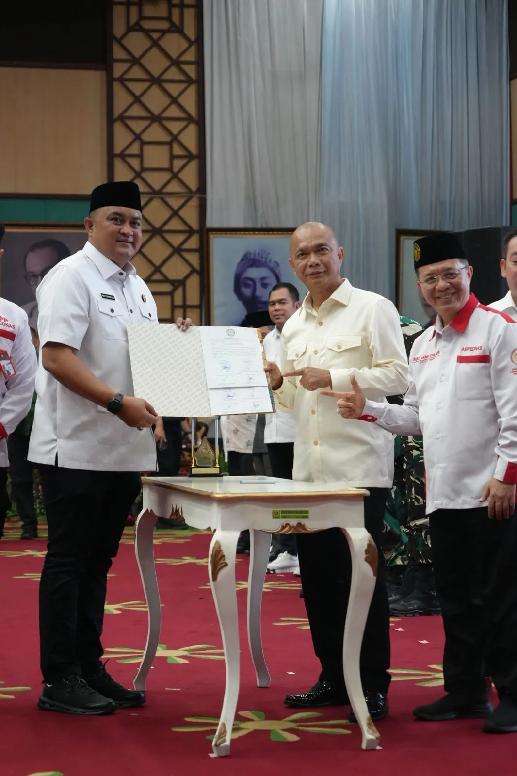 Jamintel Reda Manthovani melakukan sosialisasi Jaga Desa dan mengukuhkan pengurus DPC Abpednas Kabupaten Bogor