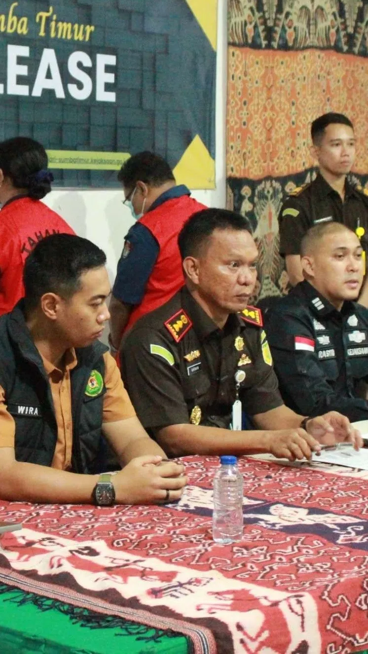 Kejari Sumba Timur Tetapkan 3 Pegawai KPU Sebagai Tersangka Dugaan Penyimpangan Dana Pilkada 2024