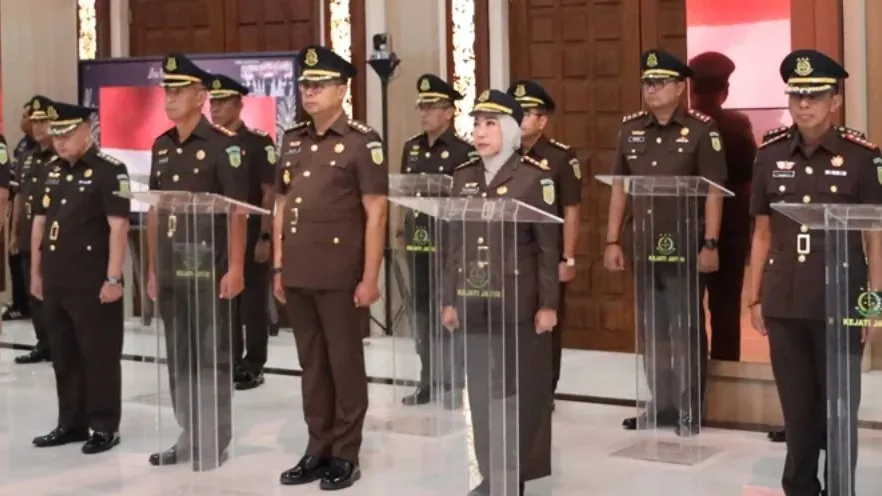 Kajati Jatim Lantik 27 Pejabat Eselon III, 22 Orang di Antaranya Para Kajari Baru