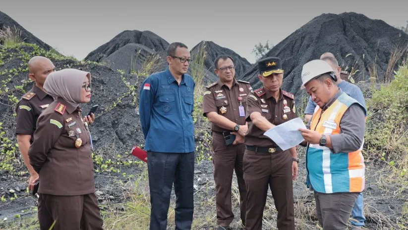 Kajati Bengkulu Terjung Langsung Mengecek Barang Sitaan Perkara Korupsi Pertambangan Batu Bara