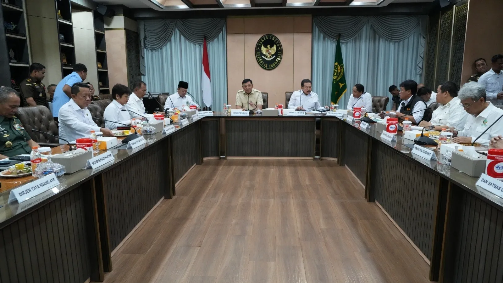 Satgas PKH menggelar Rakor Membahas Hasil Investigasi terkait Bencana di Provinsi Aceh, Sumatera Barat dan Sumatera Utara