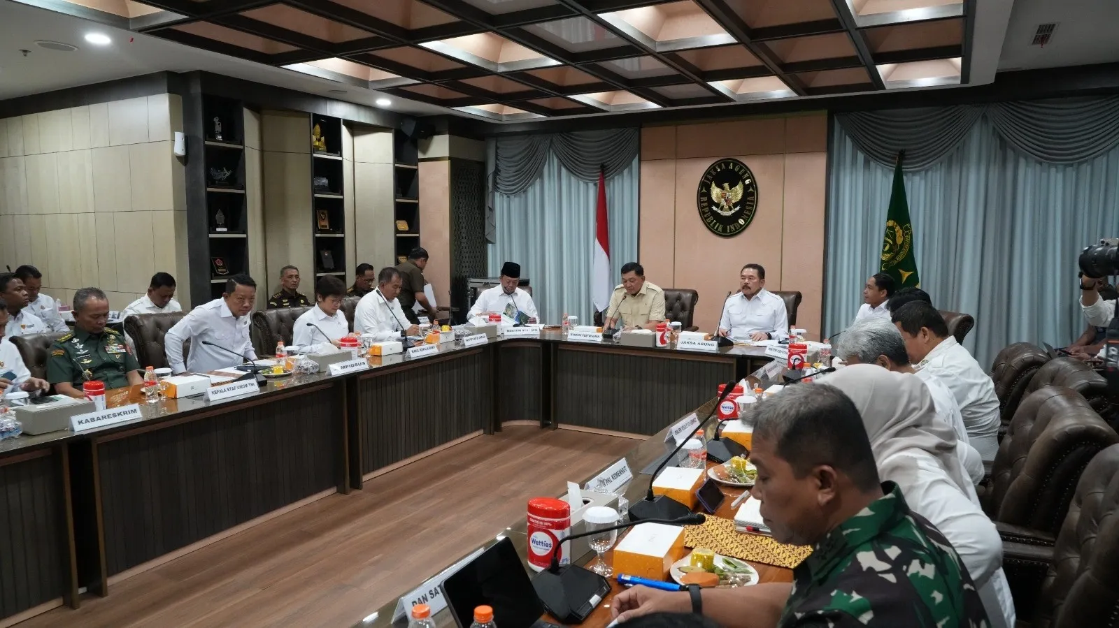 Satgas PKH menggelar Rakor Membahas Hasil Investigasi terkait Bencana di Provinsi Aceh, Sumatera Barat dan Sumatera Utara