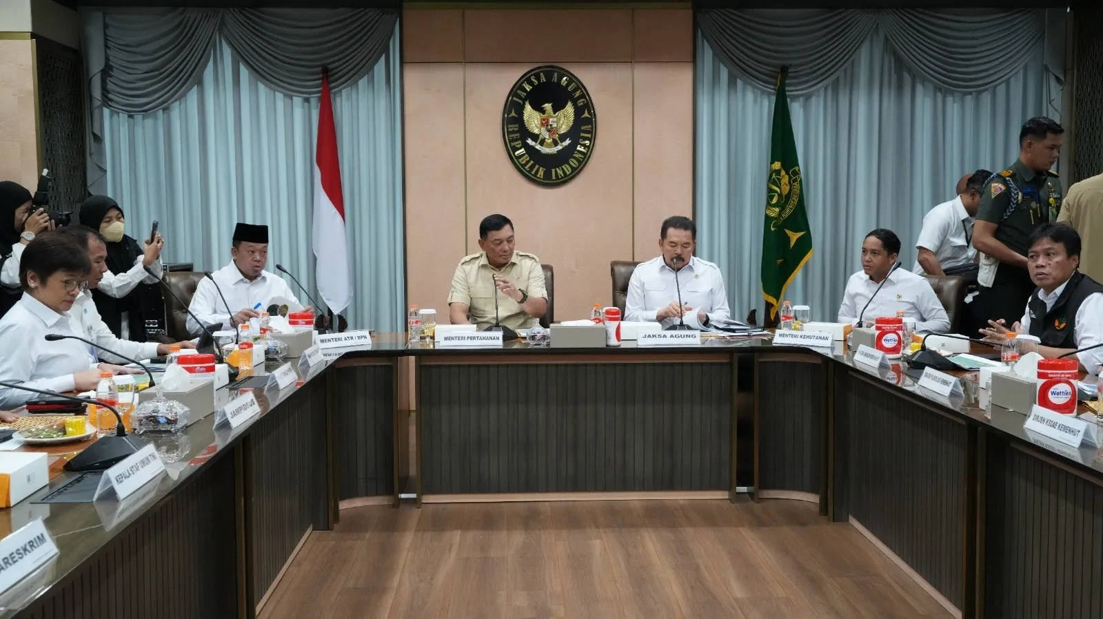 Satgas PKH menggelar Rakor Membahas Hasil Investigasi terkait Bencana di Provinsi Aceh, Sumatera Barat dan Sumatera Utara