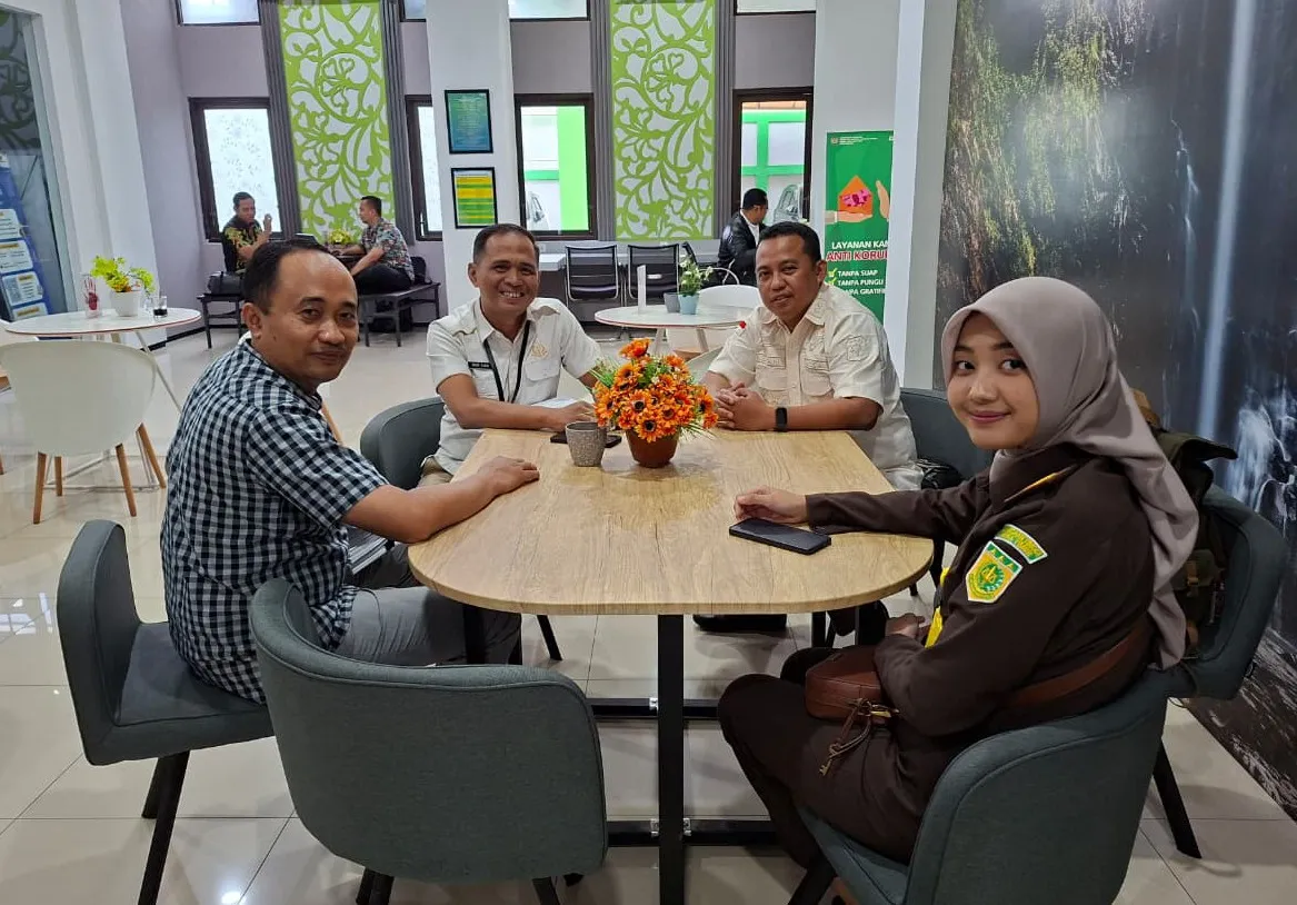 Tim BPA Kejaksaan dan PAPBB Kejari Malang melelang aset milik terpidana perkara Evotrade