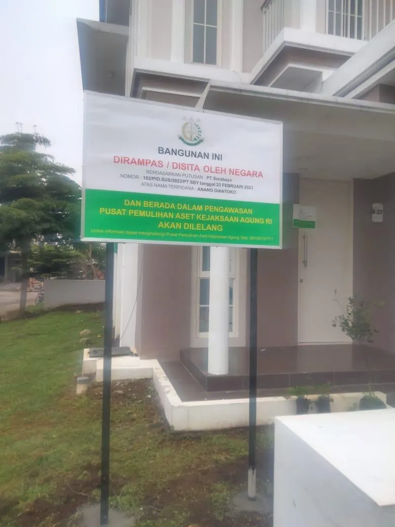 Tim BPA Kejaksaan dan PAPBB Kejari Malang melelang aset milik terpidana perkara Evotrade
