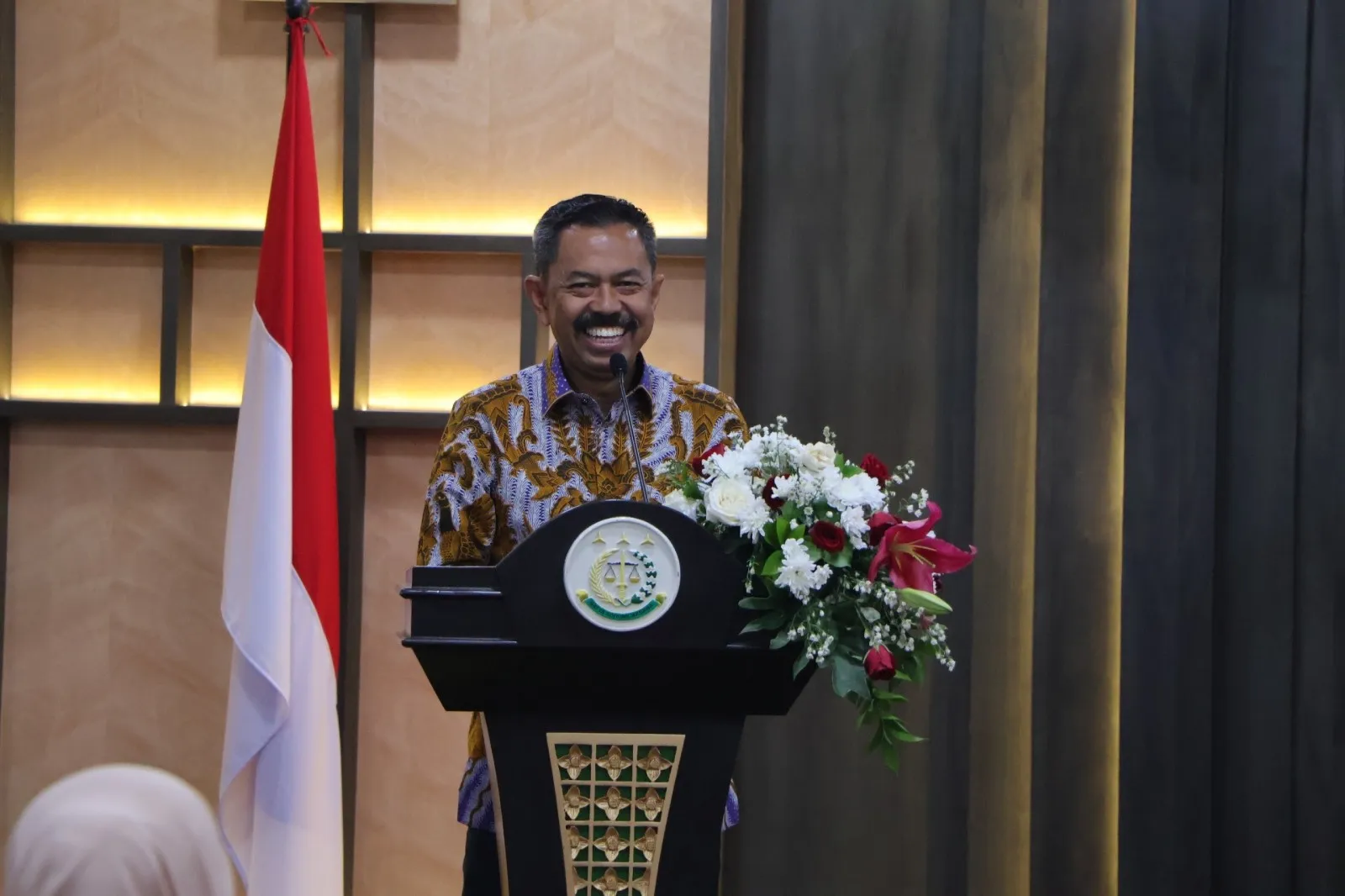 Dorong Pengembangan Diri Jaksa Perempuan