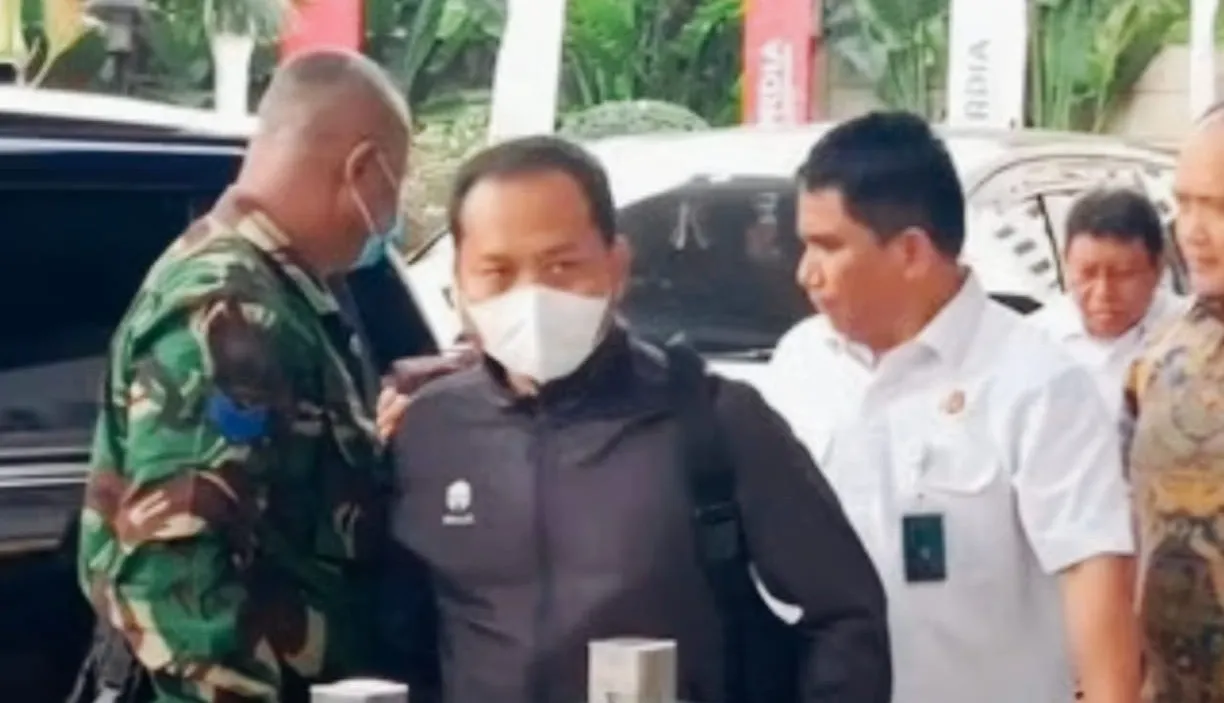 Kejagung Tindak Lanjuti Proses Pidana Oknum Jaksa di Kejari HSU dan Enrekang