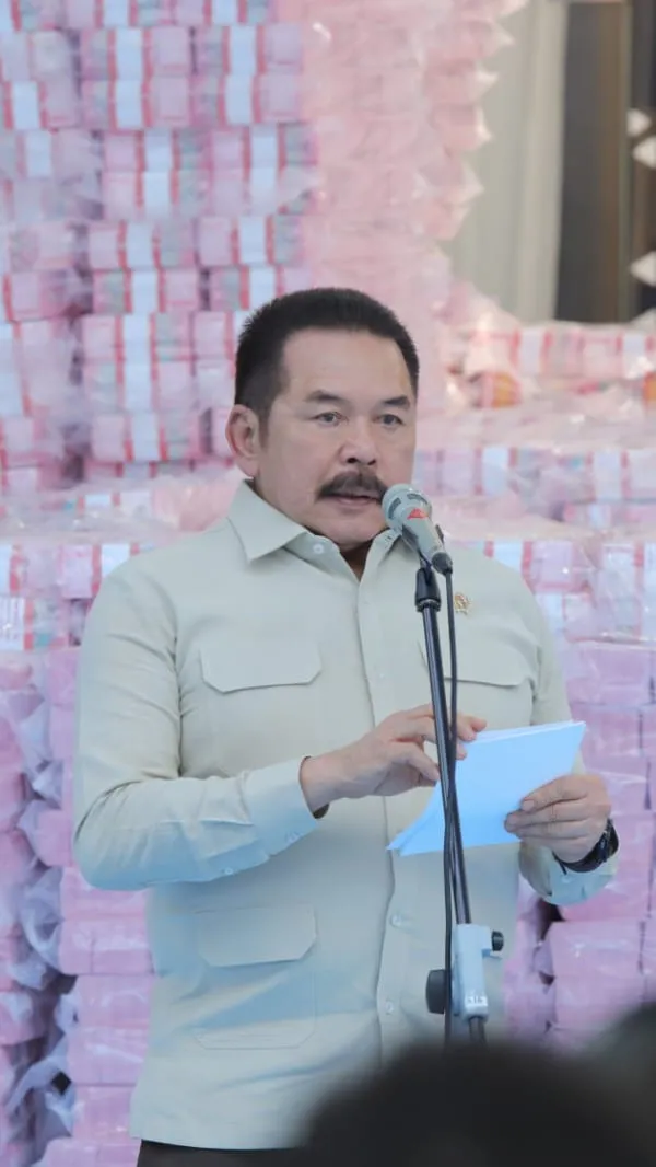 Capaian Kejaksaan RI Tahun 2025: Realisasi PNBP Melesat 733%, Tim Tabur Ringkus 73 Buronan