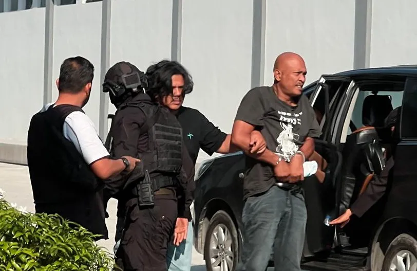 Capaian Kejaksaan RI Tahun 2025: Realisasi PNBP Melesat 733%, Tim Tabur Ringkus 73 Buronan