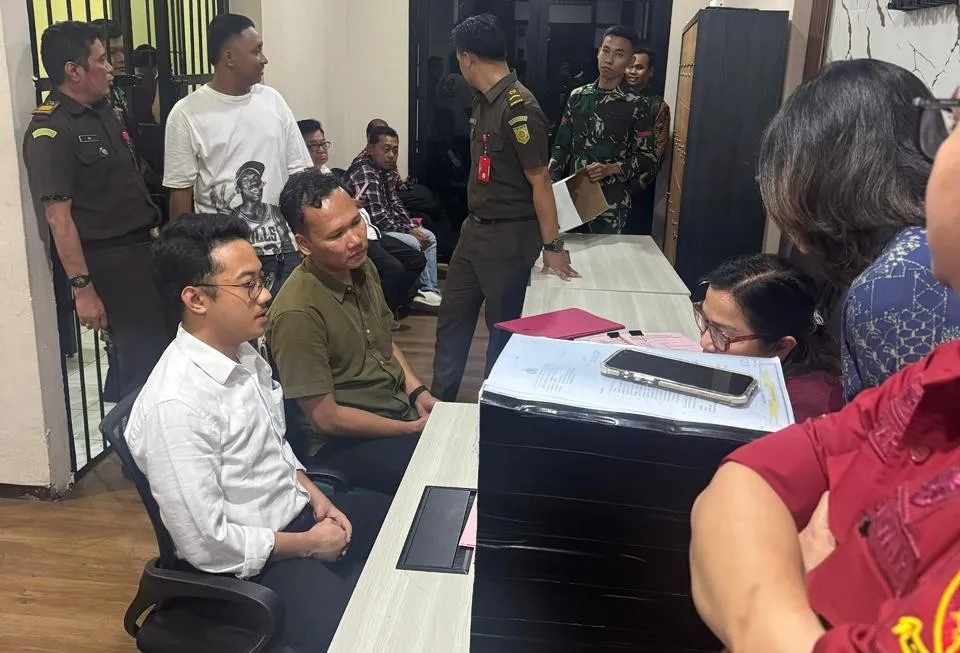 Kejari Jakpus Limpahkan Berkas Perkara Penghasutan Tindakan Anarkis  pada Aksi Demo Agustus 2025 ke Pengadilan