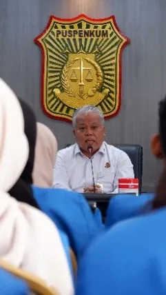 Kejagung Periksa Karo Hukum Kemendag Sebagai Saksi Perkara Impor Gula