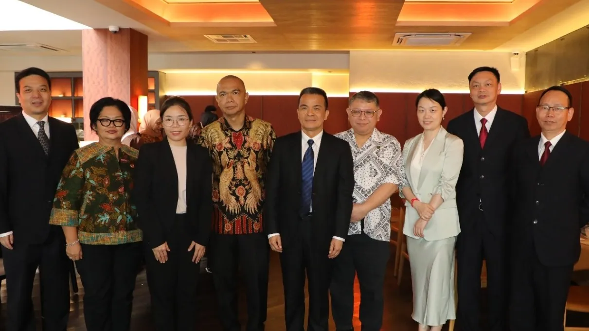 Kejaksaan RI menerima kunjungan delegasi Kejaksaan RRT pada Jumat, 11 April 2025 dalam rangka penguatan kerja sama