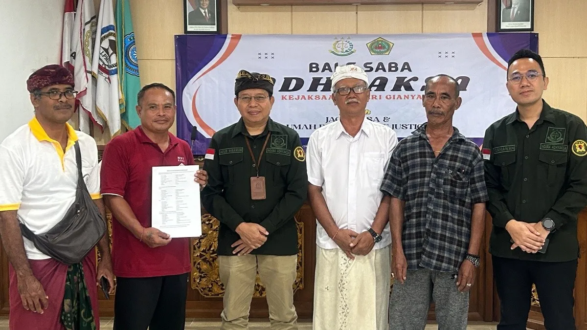 Bale Sabha Adhyaksa Kejari Gianyar Bantu Penyelesaian Permasalahan di Desa Batuan Kaler