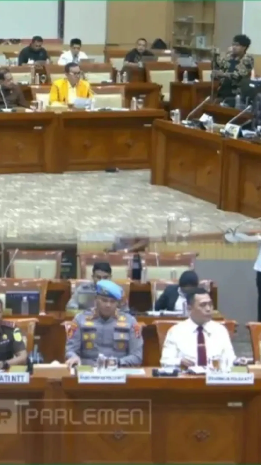 Di Depan Anggota DPR, Kajati NTT Pastikan Eks Kapolres Ngada AKBP Fajar Widyadharma Mendapat Hukuman Setimpal