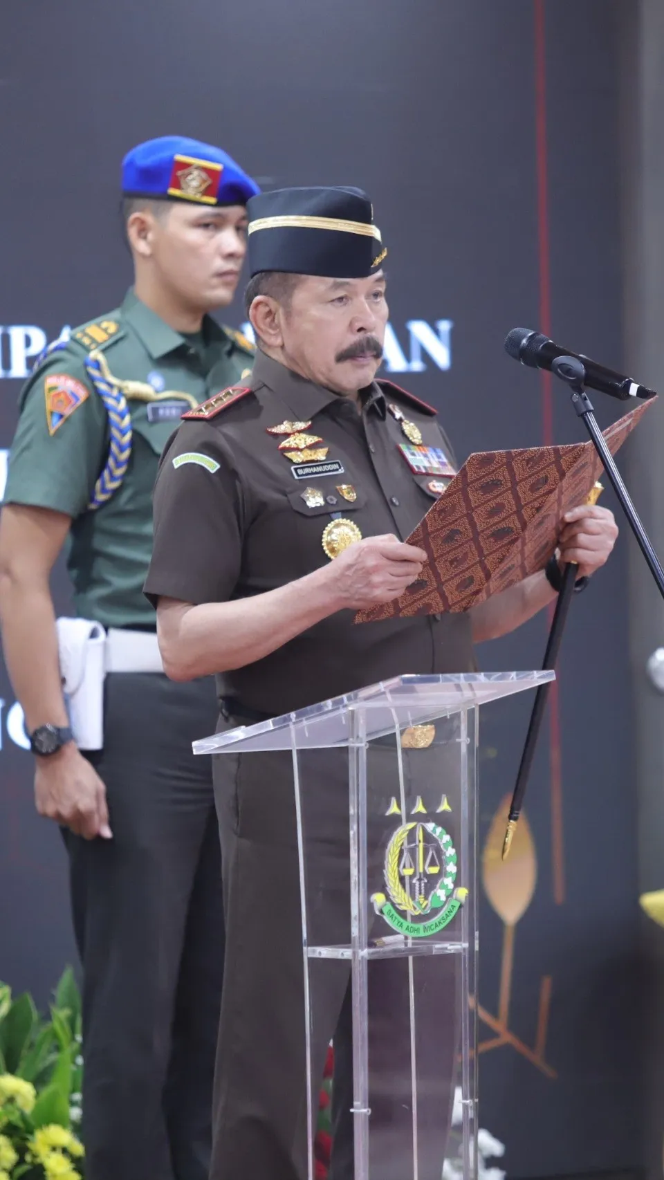 Jaksa Agung Lantik SesJAM-Bin dan Kajati Jateng: 