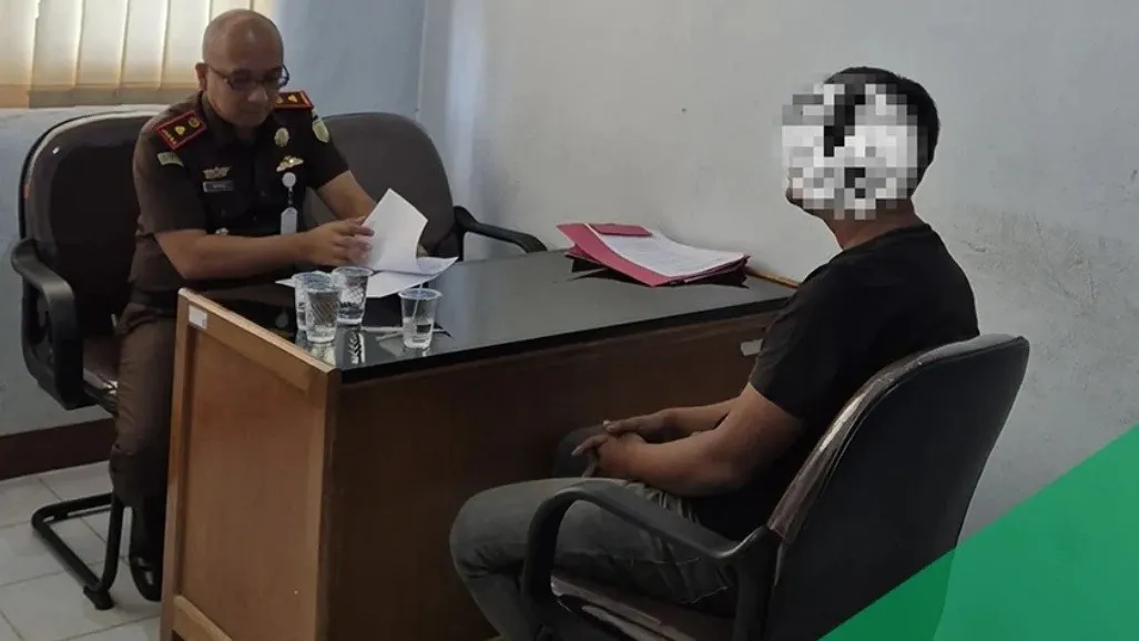 Jaksa Penyidik Cabang Kejari Payakumbuh memeriksa salah satu tersangka kasus korupsi  Korupsi Rekonstruksi Jalan Lubuak Tabuan