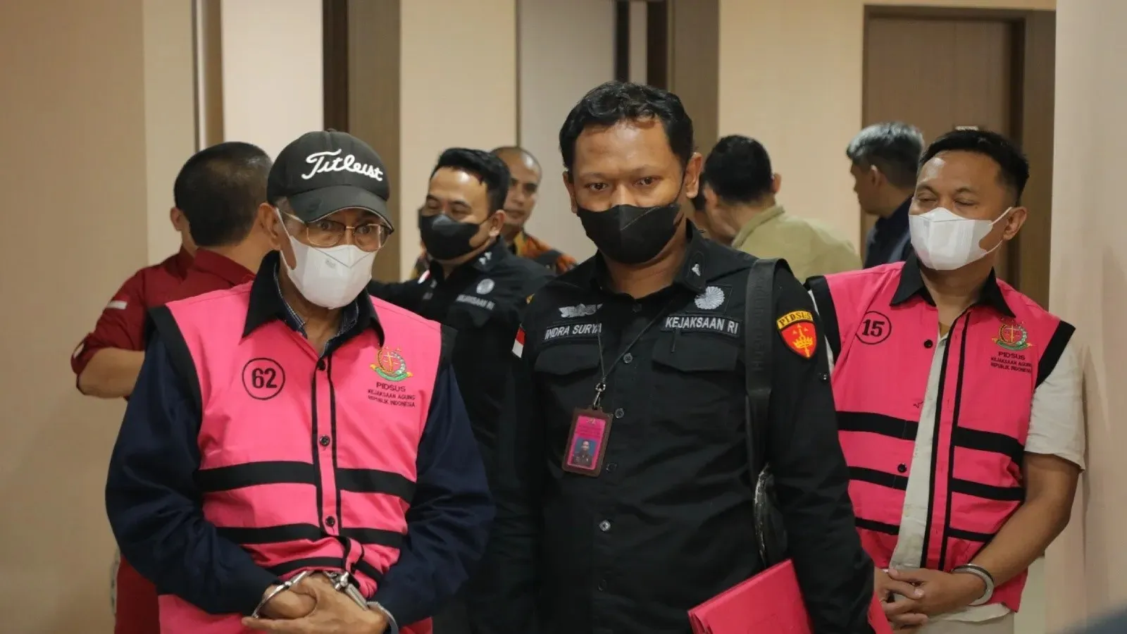 Saksi dari Bank DKI dan BPD Jateng