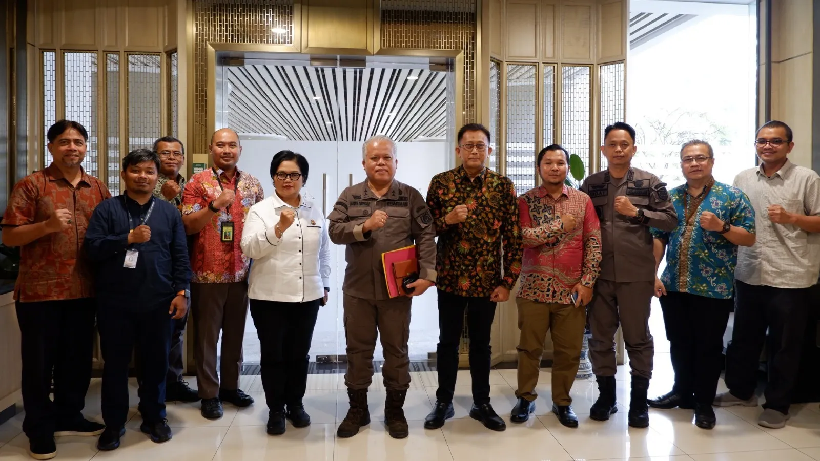Jajaran Puspenkum dan Dewan Pers membahas finalisasi MoU Penguatan Tugas Fungsi Kedua Lembaga di Jakarta, Kamis, 8 Mei 2025