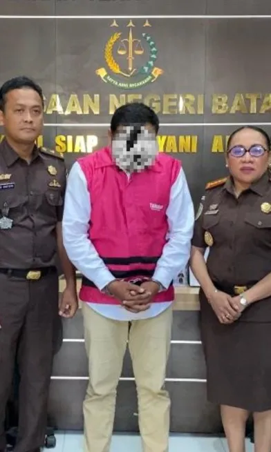 Jaksa Tahan Eks Bendahara Desa Kranggan, Tilep Dana Desa untuk Bayar Pinjol dan Karaoke